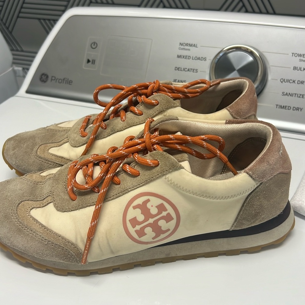 Tory Burch Sneakers size 9.5